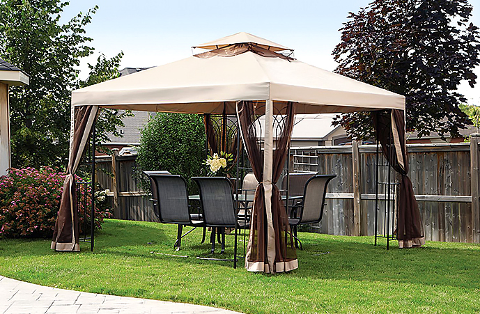Grill in Comfort: The Advantages of a Portable Grill Gazebo